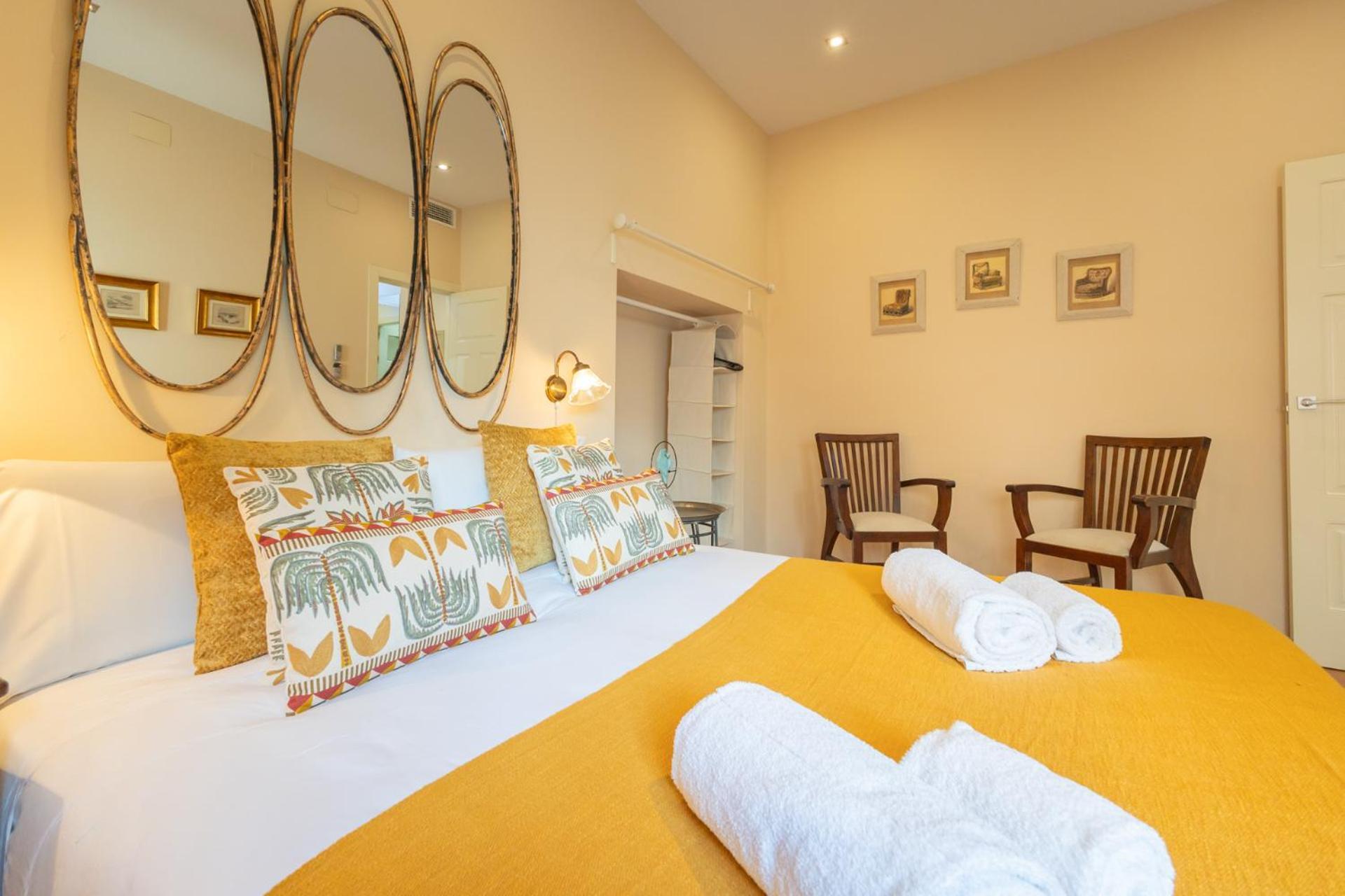 Apartment Quevedo Deluxe Duplex By Valcambre Seville